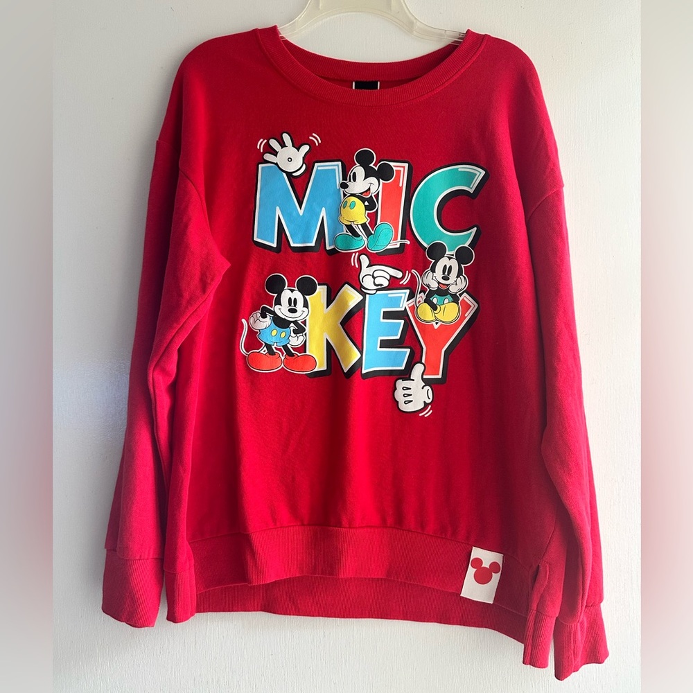 Oversized Mickey Mouse Sweatshirt - L